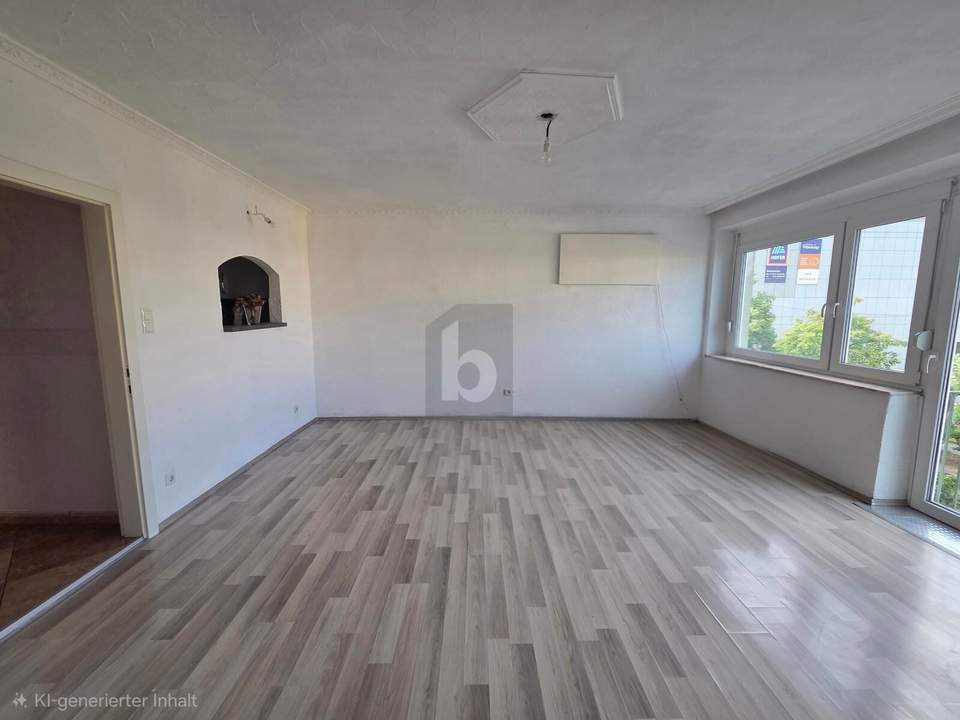 HELLE 3-ZIMMER NAHE BAHNHOF; MIT HALB OFFENER KÜCHE &amp; FRANZÖSISCHEM BALKON