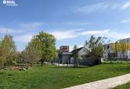 Jetzt einziehen: Gut geschnittene 2-Zimmer-Wohnung mit Balkon, offener Küche und Schlafzimmer mit Schrankraum. Provisionsfrei!