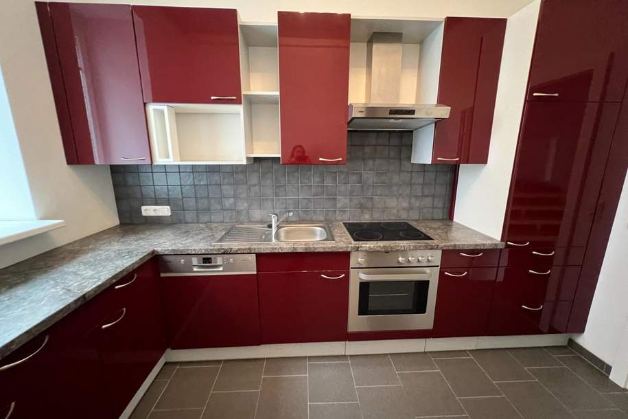 Arbeiten &amp; Wohnen perfekt vereint – Saniertes Einfamilienhaus mit Geschäftslokal und großzügiger Terrasse, Haus-kauf, 8753 Murtal