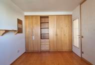 Großzügiges Reihenhaus mit Wintergarten und ausbaubarem Dachboden