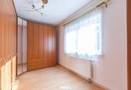 Vollunterkellertes Mehrfamilienhaus - 2 getrennte Wohneinheiten, großes Grundstück