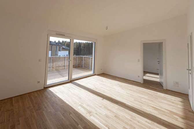 Moderne 2-Zimmer-Dachgeschosswohnung in Perwang am Grabensee OÖ!!, Wohnung-miete, 850,00,€, 5165 Salzburg-Umgebung
