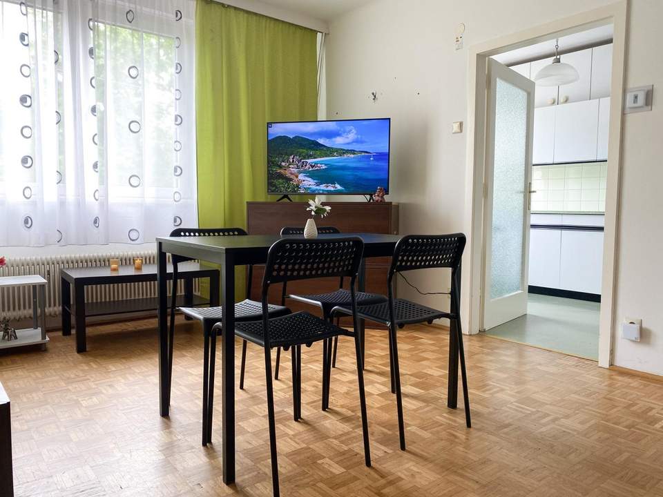 "Ideal geschnittene 2-Zimmer-Wohnung mit Parknähe und bester Anbindung!“