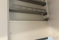 HIMMLISCH! Lichtdurchflutete 2-Zimmer-Neubauwohnung mit Südwestausrichtung, großzügigem Balkon, exklusiver Tischlerküche und Tiefgaragenplatz!