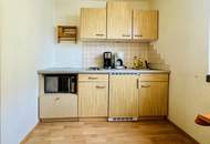 Altbau-Garçonniere mit Top-Raumaufteilung auf 28 m² – ruhig, zentral & fast im Grünen gelegen!
