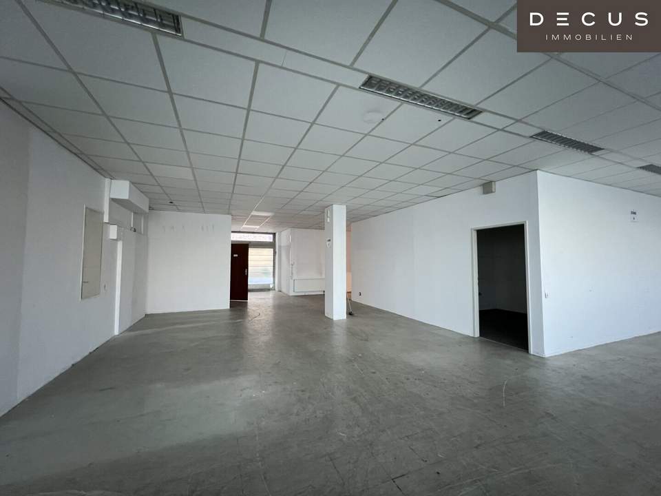 + + + Lager mit integriertem Büro + + + an der Westeinfahrt + + + KEINE KAUTION + + +