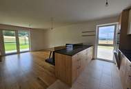 Neuwertige, sonnige 4-Zimmer Whg. mit Terrasse und Eigengarten