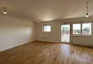 Top-sanierte 4-Zimmer Wohnung mit Balkon