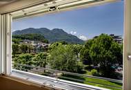 Exklusives Wohnen im Herzen von Bad Ischl – Wunderschöne Eigentumswohnung am Traunfluss mit zwei Loggien, Atelier & Stellplatz im ebenerdigen Parkhaus