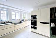 Imposante, historische Villa, generalsaniert auf außergewöhnlichem Grundstück in Baden