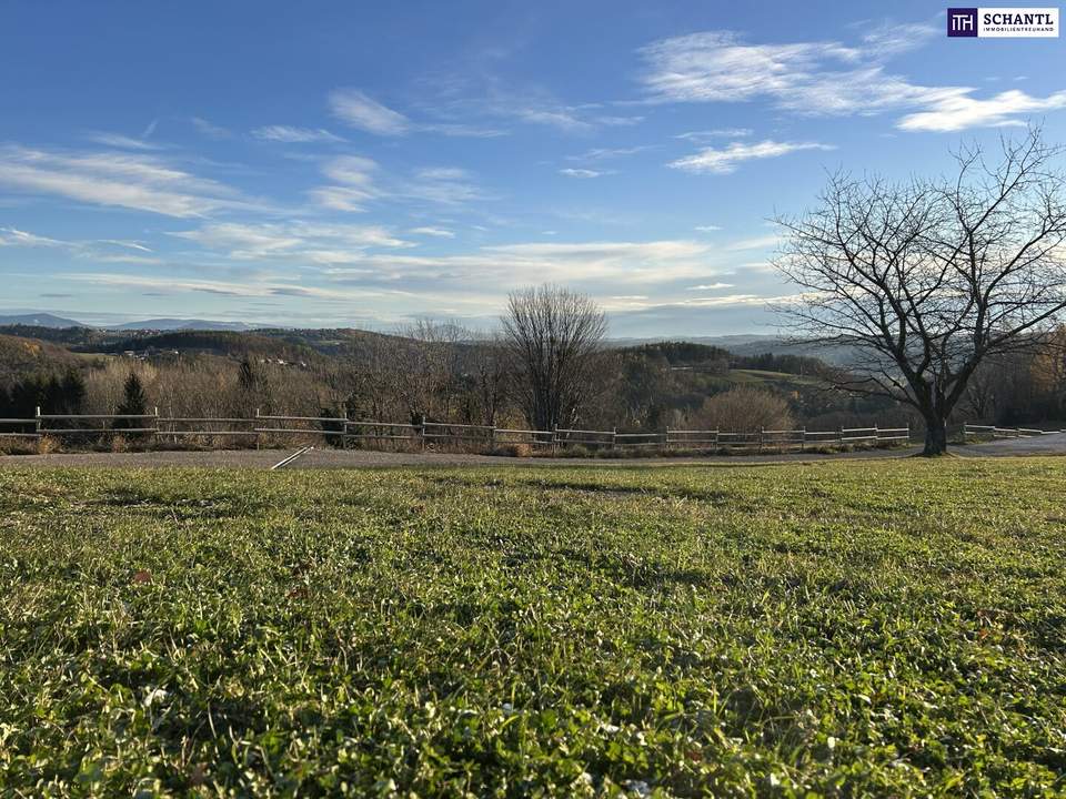 BEREITS 2 VON 4 VERKAUFT! Ihr Rückzugsort in der Natur – Grundstück mit unvergleichlicher Aussicht! Vereinbaren Sie jetzt Ihren Besichtigungstermin