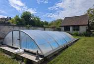 Herrliches Grundstück mit sanierungsbedürftigem Altbestand & Potential zum Ausbau | traumhafter Grund mit Pool, Werkstatt und Stadl