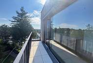 STOCK IM WEG - "Erstbezug mit Stil - 4 Zimmer mit Südterrasse, Fitness &amp; Garage"