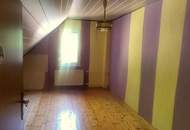 Einfamilienhaus mit Potential, Nebengebäude, Carport und großem Grundstück!