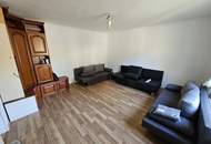 SANIERT: Kleinhaus mit Dachboden auf großem Grundstück in ruhiger Gegend