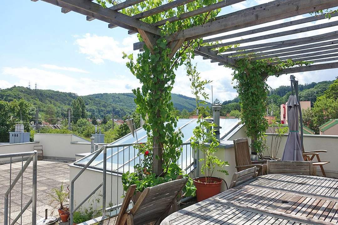 3-Zimmer-Wohntraum mit Loggia &amp; Panorama-Gemeinschaftsdachterrasse