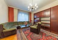 DAS INVESTMENT IN BESTLAGE! Wohnung sowie Geschäftslokal, Praxis oder Büro- 2 Garagen im Innenhof