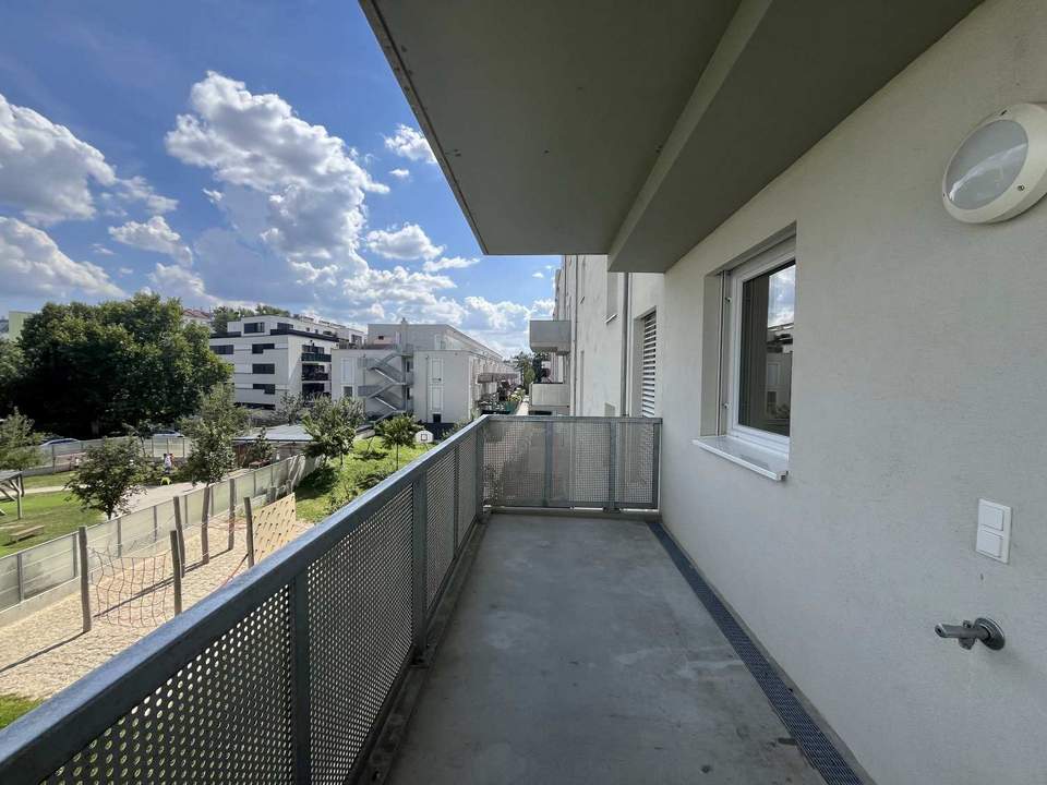 Q11 Leben in Simmering - Großzügige Einraumwohnung mitBalkon in zentraler Lage!