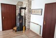 Gemütliches Wohnhaus in ruhiger Siedlungslage, 2 getrennte Wohneinheiten