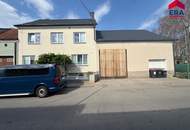 NEU: Viel Platz für Familie, Hobby und Werkstatt – Einfamilienhaus mit 4 Garagen und neuem Dach