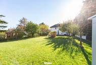 Vollunterkellertes Mehrfamilienhaus - 2 getrennte Wohneinheiten, großes Grundstück