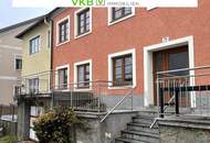 Vielseitig nutzbares Mehrfamilienhaus mit Entwicklungspotenzial in zentraler Lage