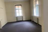 Großes Büro im Zentrum! Oder auch gerne Ihre Praxis!