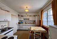 Wohnhaus mit solider Basis und Gestaltungsmöglichkeiten in guter Lage