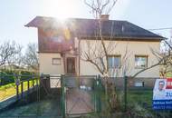 Sanierungsbedürftiges Haus auf großem Grundstück in Graz/Liebenau