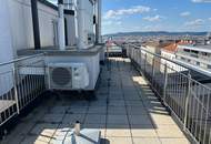 TRAUMHAFTE Dachgeschosswohnung - Top Zustand, Terrasse mit Ausblick