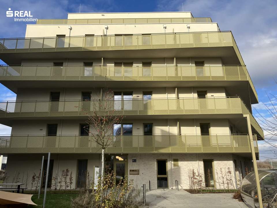 Exklusive 3-Zimmer-Wohnung mit 32 m² Südwest-Terrasse