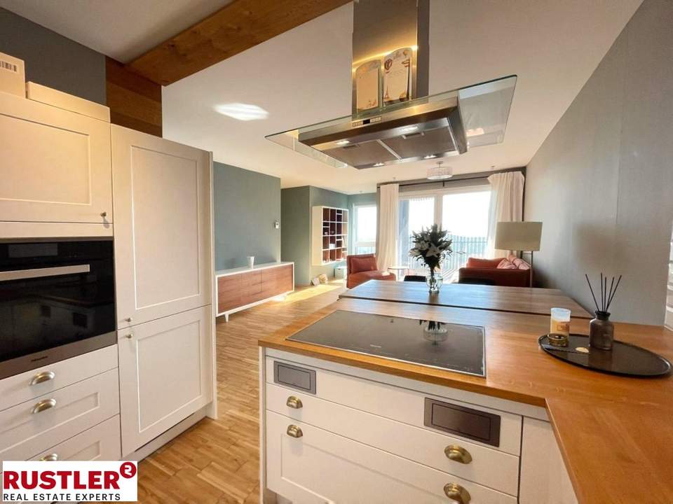 Atemberaubend -> Möblierte 4-Zimmer Wohnung mit traumhaftem Ausblick
