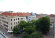 Moderne Erstbezug-Dachwohnung mit Loggia in begehrter Wiener Lage