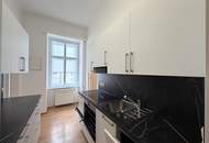 Ruhige Altbauwohnung mit 3 Wohnräumen - UNBEFRISTET // Quiet Period Apartment - UNLIMITED RENT //