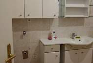 Gebrauchte 84,32 m2 Altbauwohnung plus 4,6m2 Balkon/ Weitblick / 2. Liftstock (Top 30)
