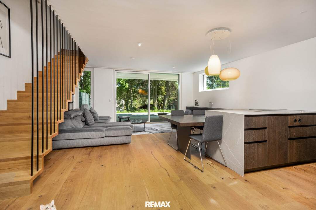 Ruhe, Grün &amp; Luxus: 4-Zimmer- Maisonette mit 172 m² Garten und Pool