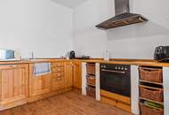 Sanierungsbedürftige 4-Zimmer-Wohnung mit viel Potenzial