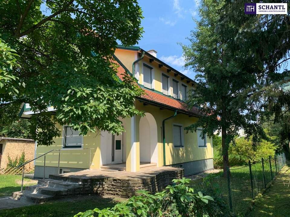 PERFEKT FÜR DIE FAMILIE ! RUHELAGE! EINFAMILIENHAUS mit 3 separaten Eingängen - genug Platz für die ganze Familie! 3D-Rundgang ansehen!