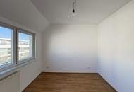 Lichtdurchflutete 2-Zimmer-Wohnung - Loggia in den Innenhof - direkt beim Enkplatz!