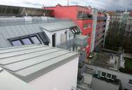15370 - Hofruhelage mit Balkon und Dachterrasse