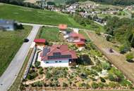 *neuwertiger* BUNGALOW mit einzigartiger Steingartengestaltung und Naturteich in Ruhelage