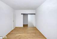 ERSTBEZUG VOR DEN TOREN WIENS - DOPPELHAUSHÄLFTE MIT STELLPLÄTZEN AUF EIGENGRUND