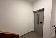 Warmmiete! Renovierte 1-Zimmer Wohnung - Perfekt für Studenten!