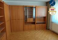 ideale Lage in Hollabrunn: 5 Zimmer, 111m², großer Garten, Balkon, Terrasse und Garage