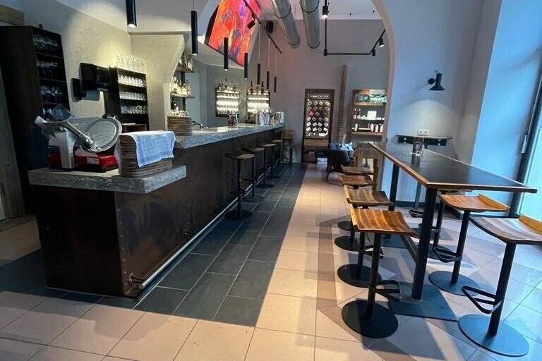 6,03 % Rendite! Attraktives Geschäftslokal nahe Belvedere, Gewerbeobjekt-kauf, 975.000,€, 1040 Wien 4., Wieden