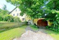 IDYLLISCHER HISTORISCHER EHEMALIGER BAUERNHOF