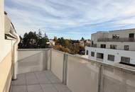 Helle 3-Zimmer-Dachgeschosswohnung mit Balkon in TOP Lage