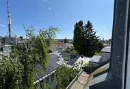 Top sanierte Dachgeschosswohnung in 1180 Wien – ideal für Singles & Paare