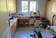 ZWEIFAMILIENHAUS IN ERHÖHTER GRÜNRUHELAGE MIT AUSBLICK