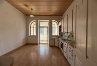 130 m ² große Traumwohnung mit Schlossbergblick